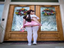 Angie Griffin YouTube babe looking very sexy with her legs and boobs as a girlscout