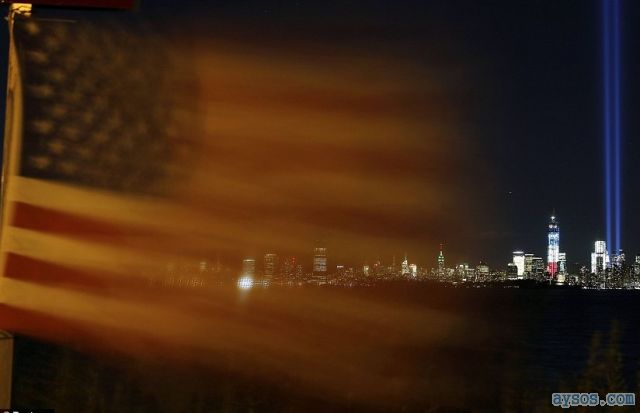 Remembering 911 United States Flag