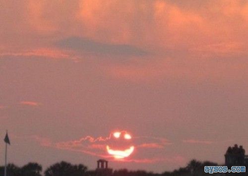 Cool picture of a happy sunset