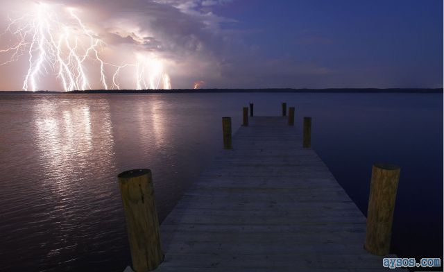 Crazy picture of a lightning storm on lake