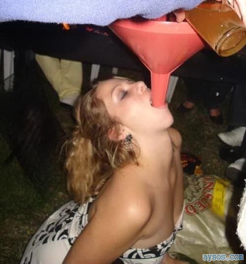 Babe Fun with Beer Bong