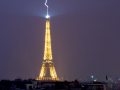 Eiffel Tower lighting strike picture