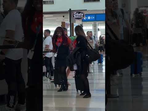 Flight Attendant Fashion Fails Take Off