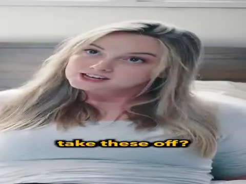 Undressing a Woman in Tights Goes Wrong