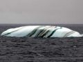Striped antarctic icebergs