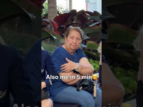 Flight Attendant Fashion Fails at 30000 Feet