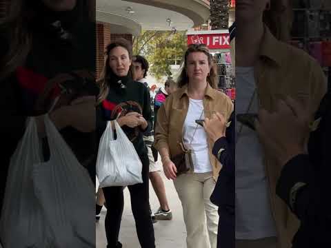 Flight Attendant Fashion Fails At 30000 Feet