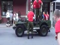 Army takes Jeep apart