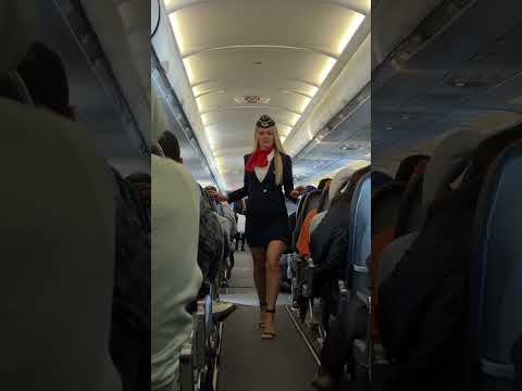 Flight Attendant Fashion Fails at 30000 Feet